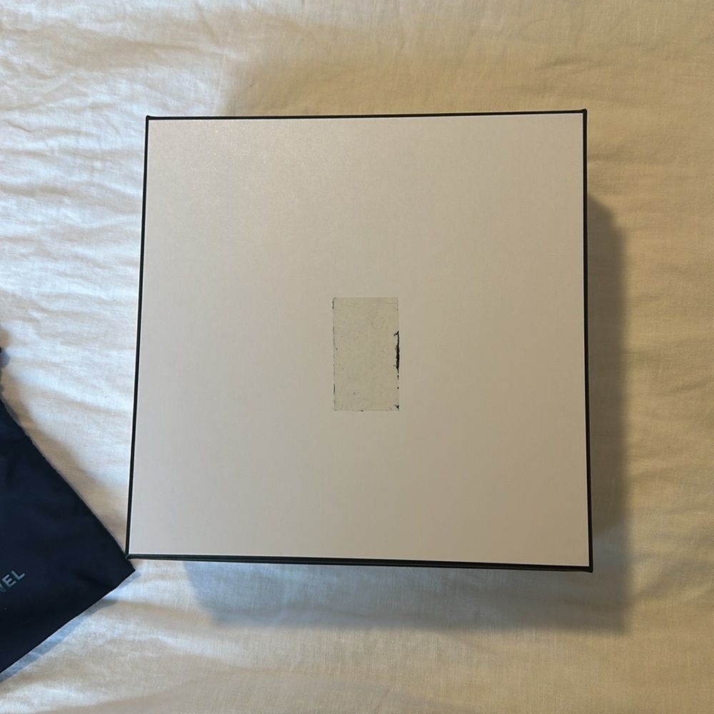 Chanel Box, Drawstring bag, Ribbon, tissue - Picture 6 of 8